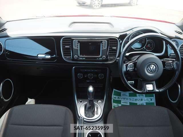 VolksWagen THE BEETLE 2018-03 7458852-1