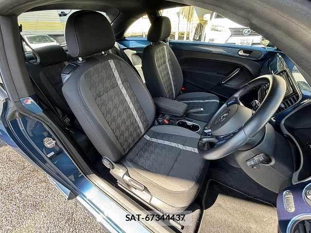 VolksWagen THE BEETLE 2017-08 7458856-19