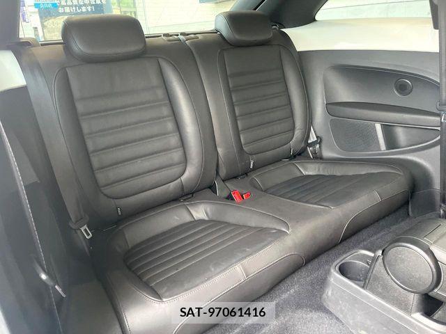 VolksWagen THE BEETLE 2014-02 7458855-9