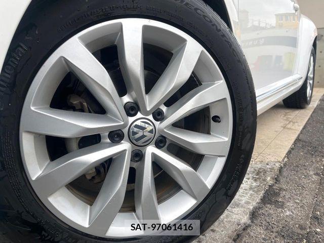 VolksWagen THE BEETLE 2014-02 7458855-13
