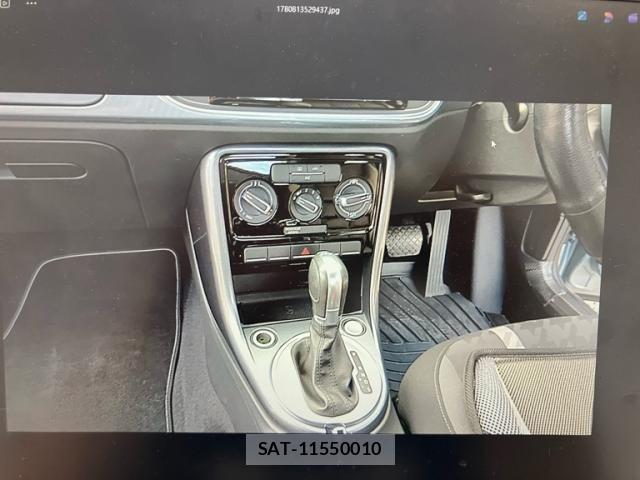 VolksWagen THE BEETLE 2017-04 7503778-7