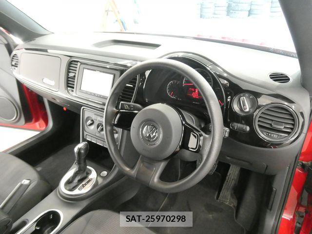 VolksWagen THE BEETLE 2016-03 7510463-13