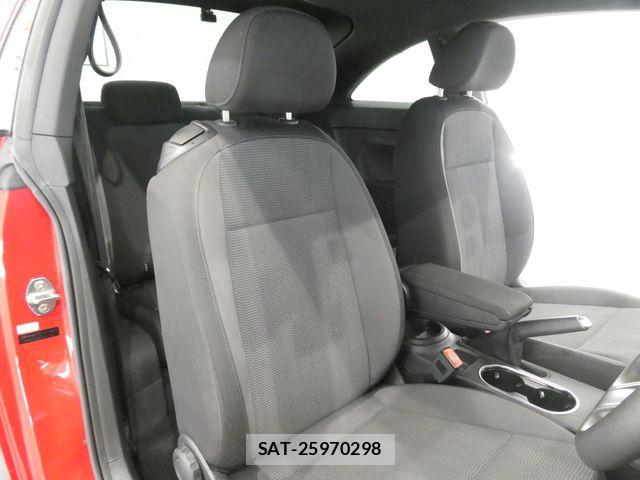 VolksWagen THE BEETLE 2016-03 7510463-17