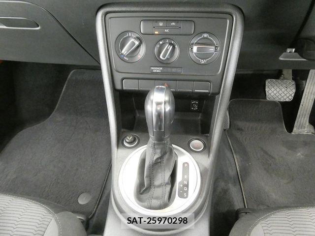 VolksWagen THE BEETLE 2016-03 7510463-24