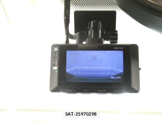 VolksWagen THE BEETLE 2016-03 7510463-27