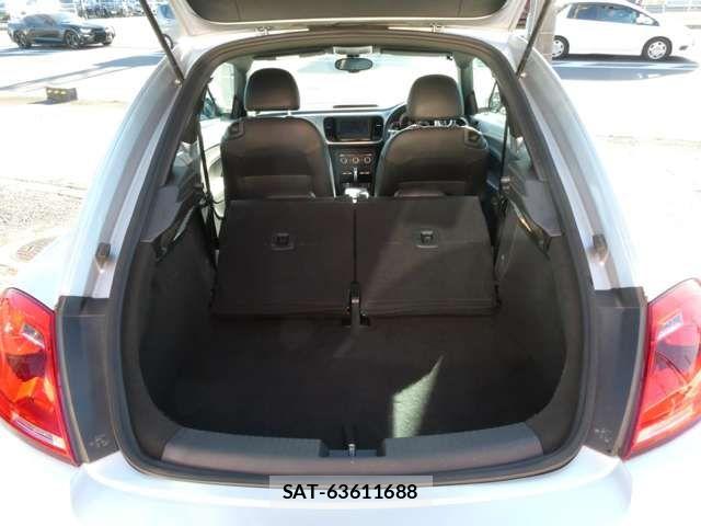 VolksWagen THE BEETLE 2012-12 7503780-4