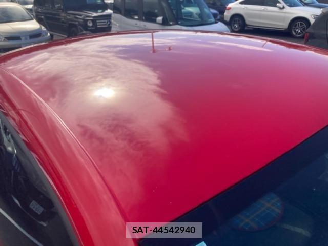 VolksWagen THE BEETLE 2017-07 7621363-9