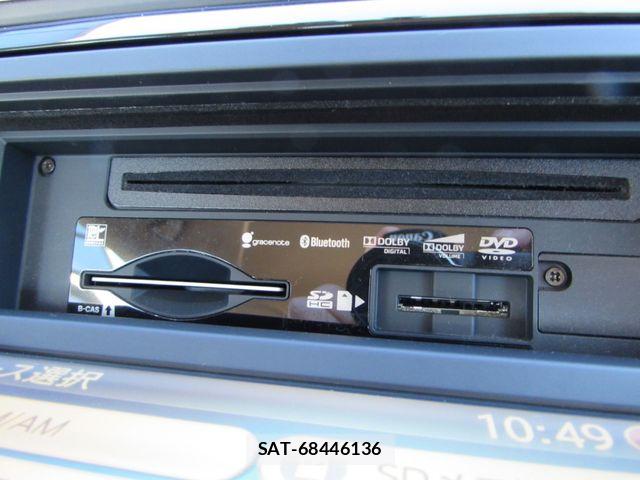 VolksWagen THE BEETLE 2013-04 7621362-14