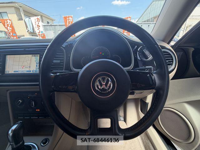 VolksWagen THE BEETLE 2013-04 7621362-17