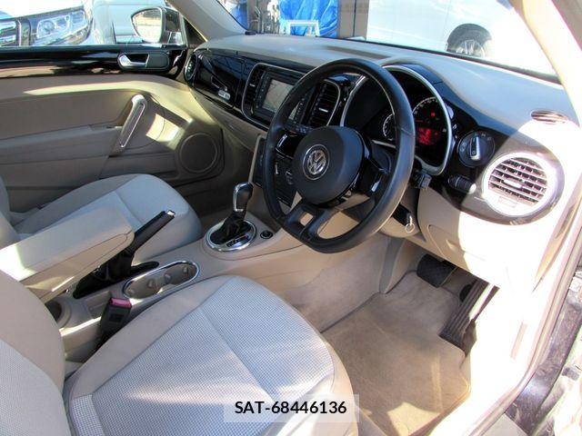 VolksWagen THE BEETLE 2013-04 7621362-6