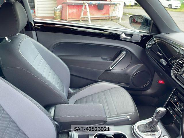 VolksWagen THE BEETLE 2017-06 7621361-25
