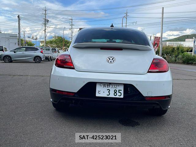 VolksWagen THE BEETLE 2017-06 7621361-3