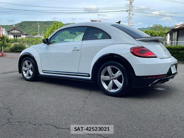 VolksWagen THE BEETLE 2017-06 7621361-4