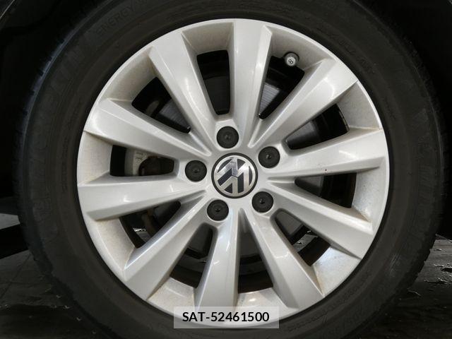 VolksWagen THE BEETLE 2013-05 7730761-11