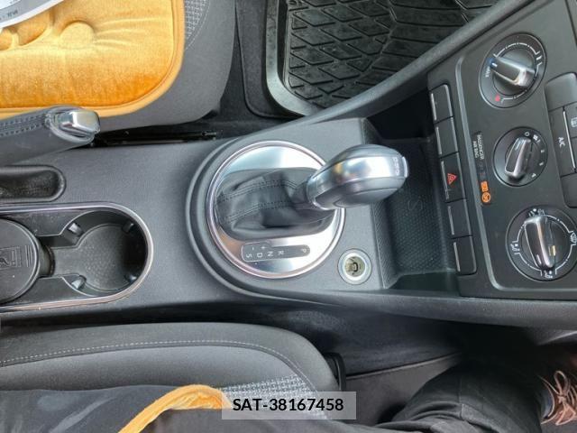 VolksWagen THE BEETLE 2012-11 7730763-14