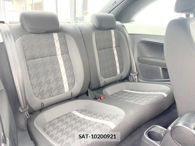 VolksWagen THE BEETLE 2017-09 7730758-8