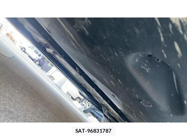 VolksWagen THE BEETLE 2017-07 7730759-9
