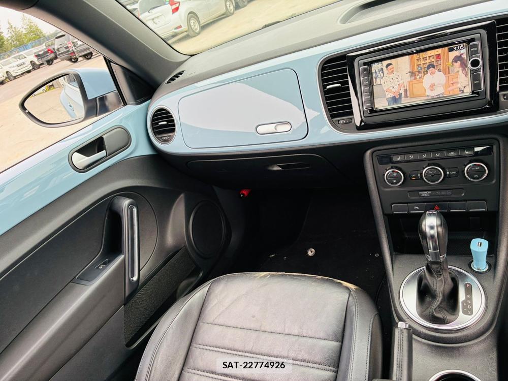 VolksWagen THE BEETLE 2014-02 6915425-14