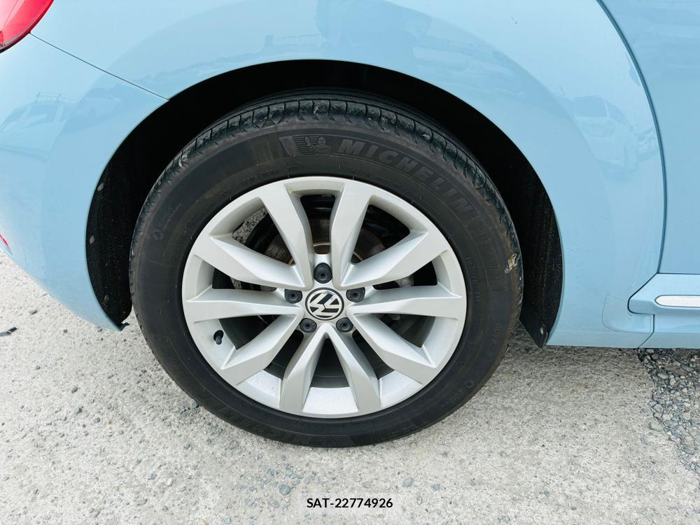 VolksWagen THE BEETLE 2014-02 6915425-24