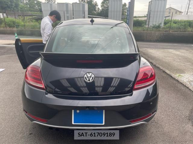 VolksWagen THE BEETLE 2017-07 7903633-1
