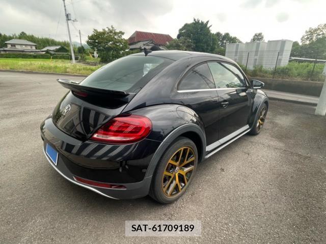 VolksWagen THE BEETLE 2017-07 7903633-3