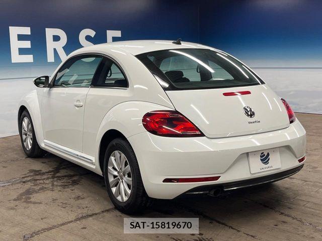 VolksWagen THE BEETLE 2017-02 7964406-17