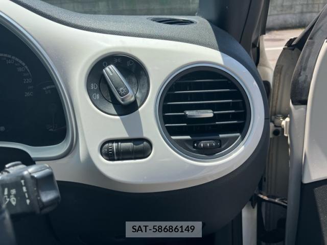 VolksWagen THE BEETLE 2013-09 7964408-12