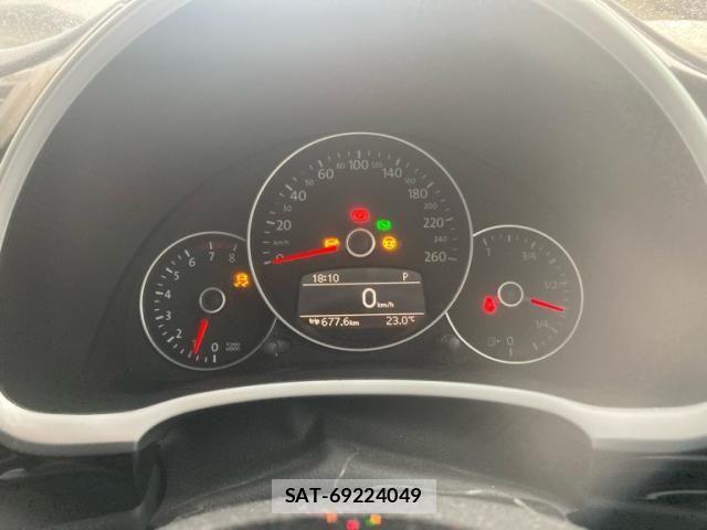 VolksWagen THE BEETLE 2012-06 7981585-16