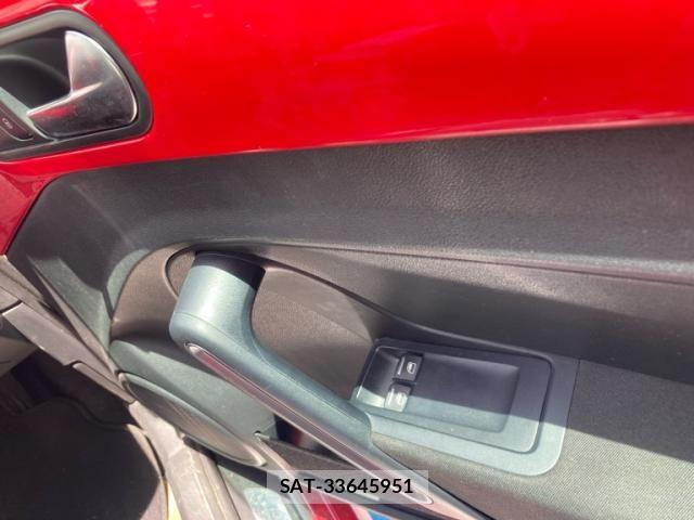 VolksWagen THE BEETLE 2013-11 8039212-11