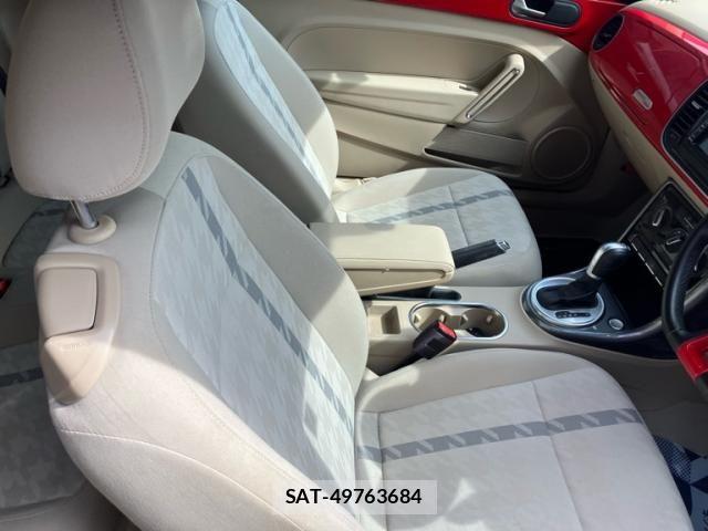 VolksWagen THE BEETLE 2017-09 8039211-14