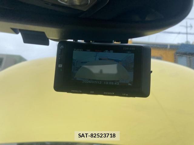 VolksWagen THE BEETLE 2014-02 8039213-17