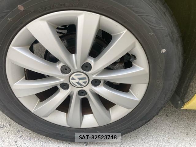 VolksWagen THE BEETLE 2014-02 8039213-5