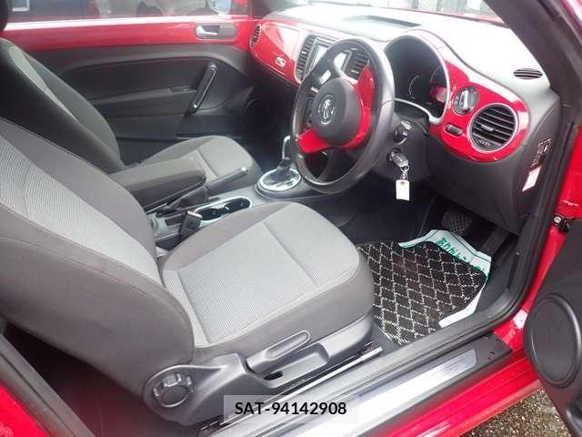 VolksWagen THE BEETLE 2015-02 8102745-13