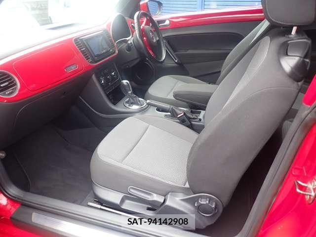 VolksWagen THE BEETLE 2015-02 8102745-14