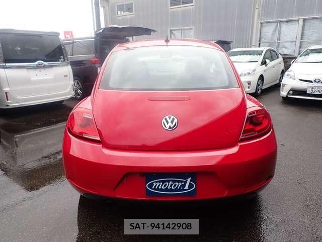 VolksWagen THE BEETLE 2015-02 8102745-6