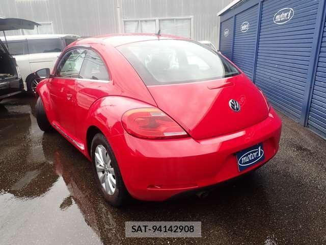 VolksWagen THE BEETLE 2015-02 8102745-7