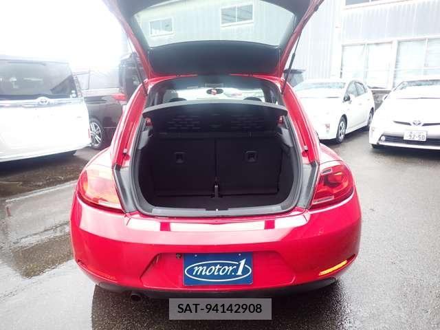 VolksWagen THE BEETLE 2015-02 8102745-8