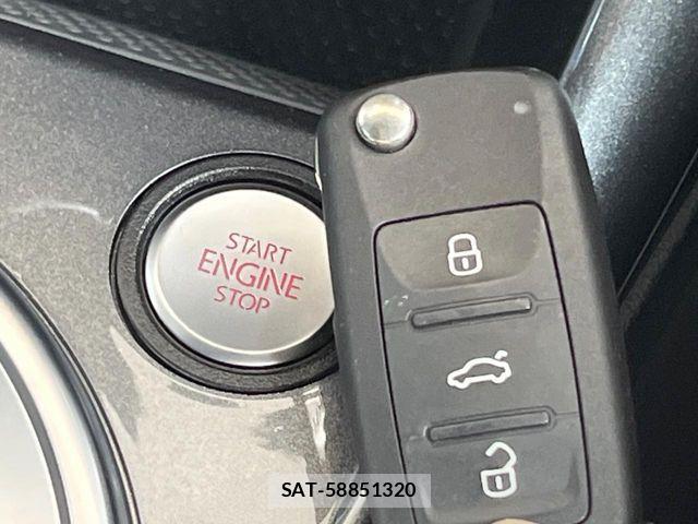VolksWagen THE BEETLE 2017-09 8102737-7