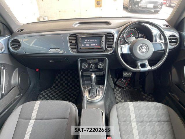 VolksWagen THE BEETLE 2017-03 8102739-1