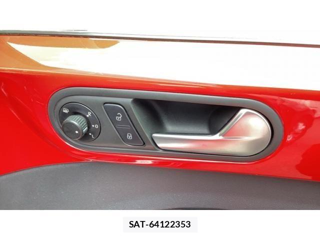VolksWagen THE BEETLE 2013-06 8133026-11