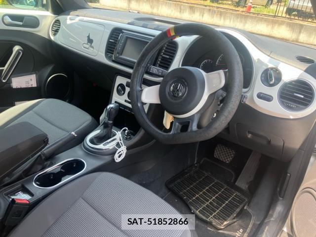 VolksWagen THE BEETLE 2013-08 8159528-12