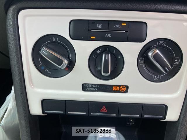 VolksWagen THE BEETLE 2013-08 8159528-19