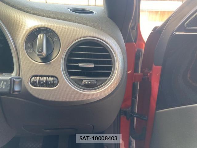 VolksWagen THE BEETLE 2016-06 8211032-17