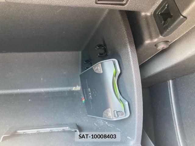 VolksWagen THE BEETLE 2016-06 8211032-22