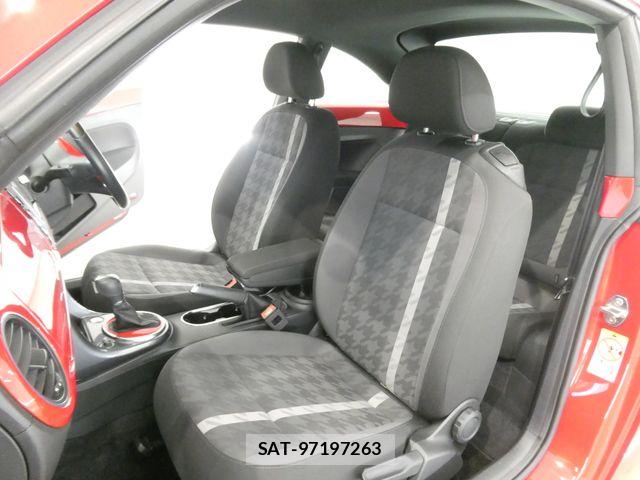 VolksWagen THE BEETLE 2018-06 8211031-15