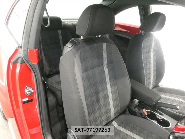 VolksWagen THE BEETLE 2018-06 8211031-18