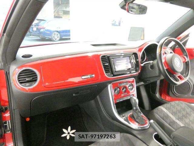 VolksWagen THE BEETLE 2018-06 8211031-20