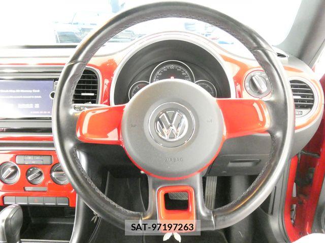 VolksWagen THE BEETLE 2018-06 8211031-22
