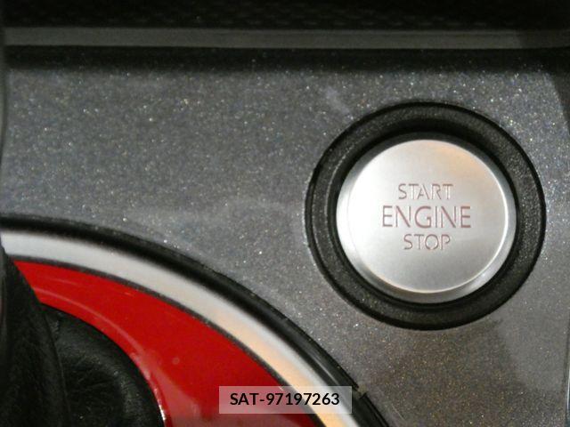 VolksWagen THE BEETLE 2018-06 8211031-26