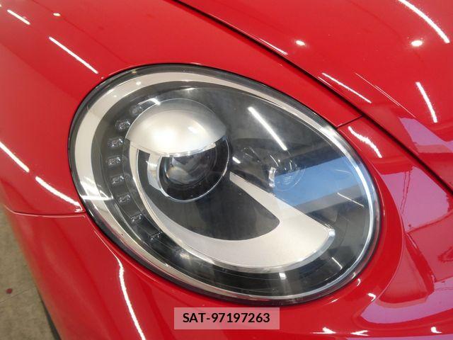 VolksWagen THE BEETLE 2018-06 8211031-6
